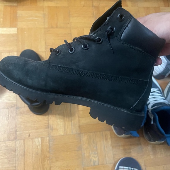 Timberlands all black - Picture 3 of 3